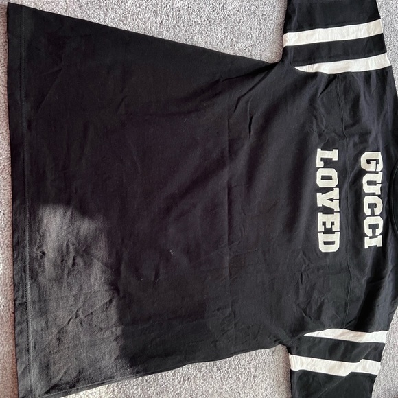 - - Gucci‎ tee - Picture 1 of 10